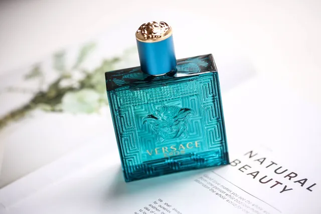 Versace Eros Teal Blue Glass Perfume 8