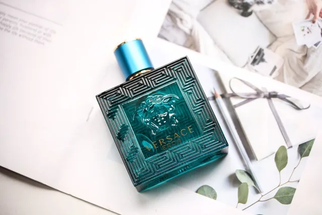 Versace Eros Teal Blue Glass Perfume 9