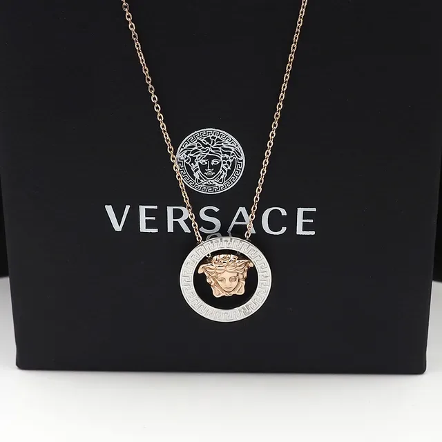 Versace Greca Odissea tête de Médusa collier en ton doré 3