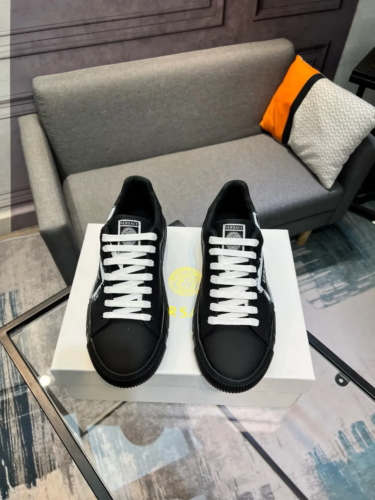 Versace Jeans Couture Graffiti Print Zapatillas Lifestyle Negro 8