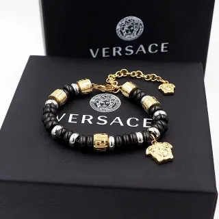 Versace Odissea negra y dorada Medusa Charm Pulsera de cuentas