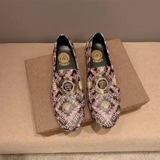 Versace Odissea Medusa Medallion Rosa Greca Mocassins