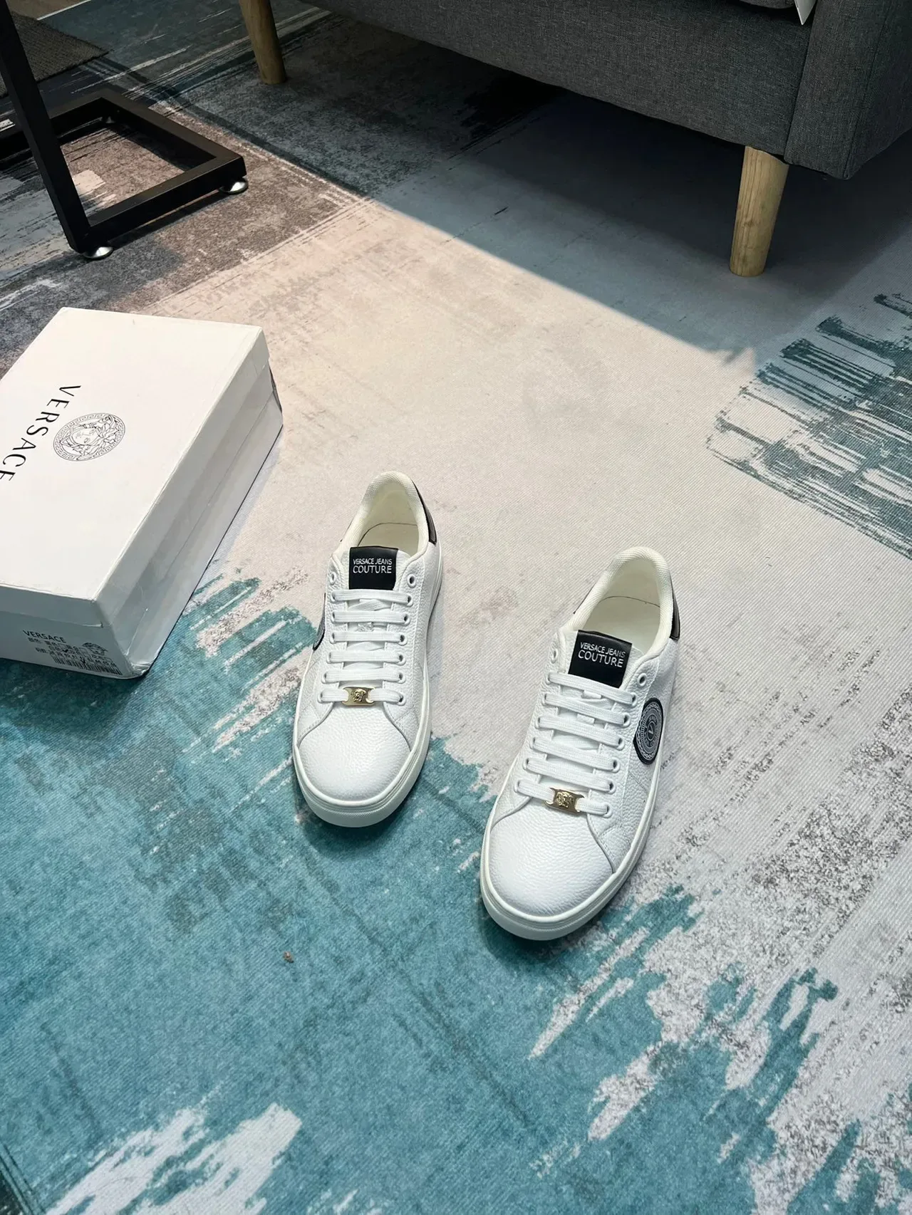 Versace White Black Textured Pebbled Leather Upper Circular Branded Medallion Lifestyle Sneakers 4