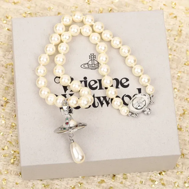Vivienne Westwood Orb Beige Gold Pearl Strand Pendant Necklace 7