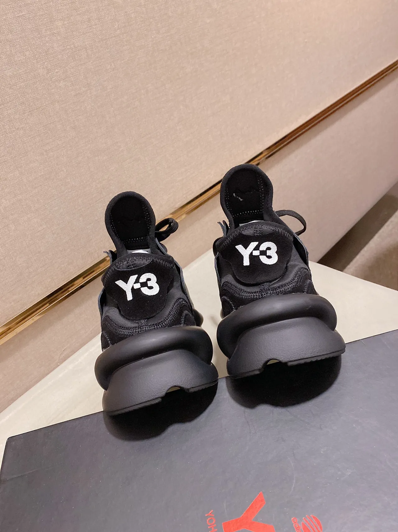 Y-3 Army Green Black Sculpted Monolithic Midsole Asymmetrical Stitched Overlays Lifestyle Sneakers 3