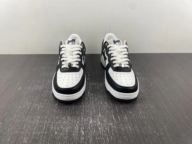A Bathing Ape BAPE STA Sneakers Lifestyle Noir Blanc Étoile 3