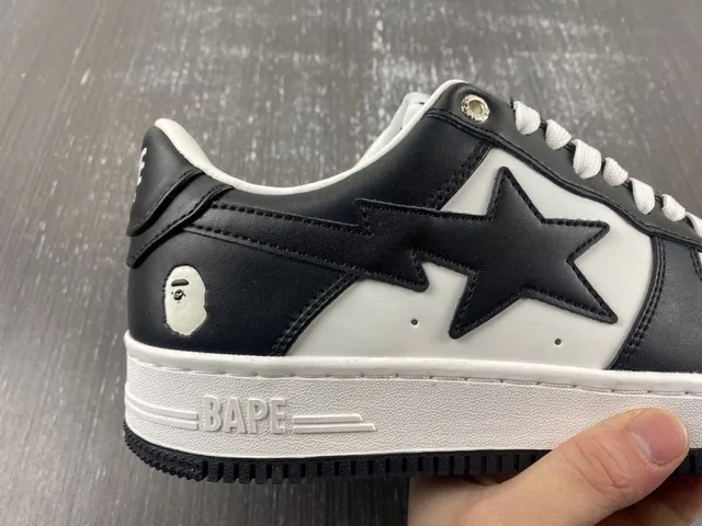 A Bathing Ape BAPE STA Sneakers Lifestyle Noir Blanc Étoile 5