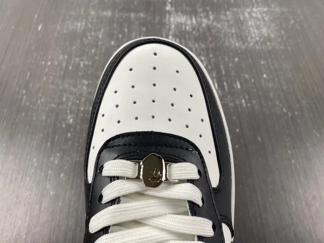 A Bathing Ape BAPE STA Sneakers Lifestyle Noir Blanc Étoile 10