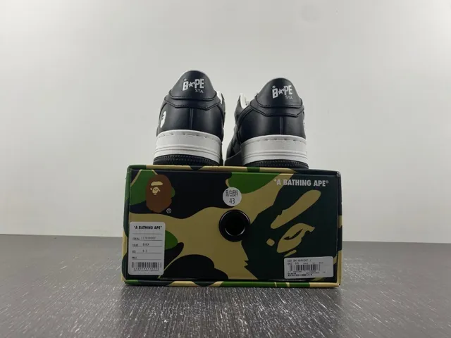 A Bathing Ape BAPE STA Sneakers Lifestyle Noir Blanc Étoile 17