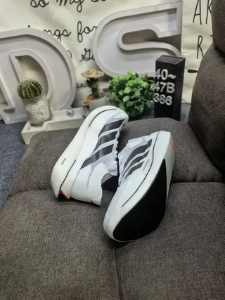 Adidas Adizero Adios Pro Evo 3 chaussures de course blanches noires roses 6