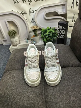 Adidas Beige Pink Low-Top Padded Collar Lifestyle Sneakers 10