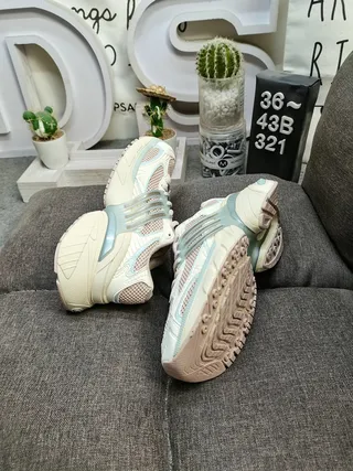 Adidas سول بني وردي مكدس شبكي أوفرليهي حذاء رياضي كبير 6