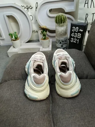Adidas سول بني وردي مكدس شبكي أوفرليهي حذاء رياضي كبير 8