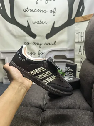 Adidas Black Multicolor Crystal-Embellished Three-Stripe Side Panel Lifestyle Sneakers 5