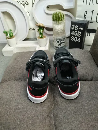 Adidas Black Red Laceless Velcro Strap Three-Stripe Side Panel Lifestyle Sneakers 8