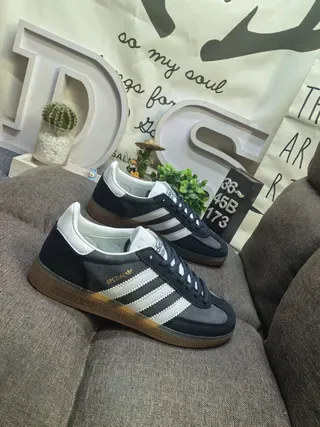 Adidas Black White Low-Top Cupsole Lifestyle Sneakers 9