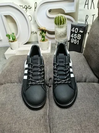Adidas Chaussures Lifestyle Noir Blanc Haut en Similicuir Low-Top 20