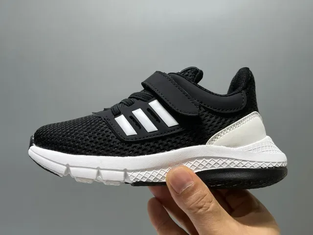 Adidas Black White Mesh Upper Velcro Strap Lifestyle Sneakers 17