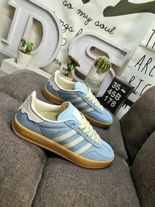 Adidas Blue Beige Suede Upper Gum Rubber Sole Lifestyle Sneakers 9