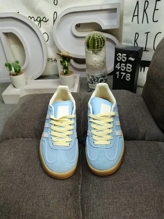 Adidas Blue Beige Suede Upper Gum Rubber Sole Lifestyle Sneakers 10