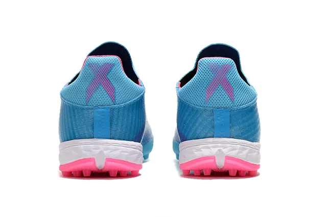 Adidas Chaussures de football en gazon avec upper en tricot bleu rose et lacets asymétriques 4