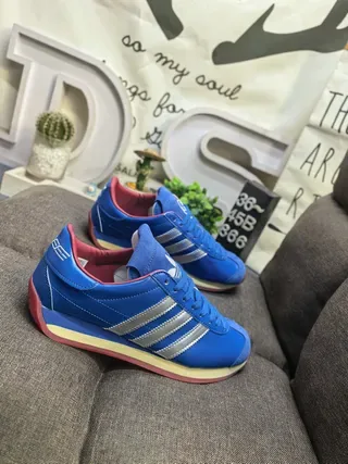 Adidas Blue Red Low-Top Three-Stripe Side Panel Lifestyle Sneakers 9