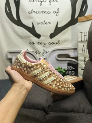 Adidas Brown Pink Deer-Print Upper Cream Stripes Lifestyle Sneakers 5