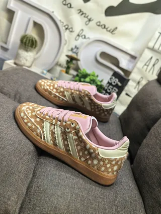 Adidas Brown Pink Deer-Print Upper Cream Stripes Lifestyle Sneakers 7