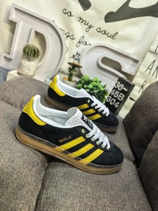 Adidas Gazelle Black and Yellow Lifestyle Sneakers 9