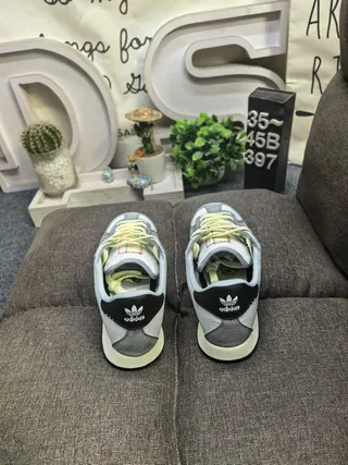 Adidas Gray Black Retro Runner Suede-Leather Hybrid Lifestyle Sneakers 8