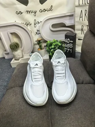 Adidas Hyperboost White Lifestyle Sneakers 10