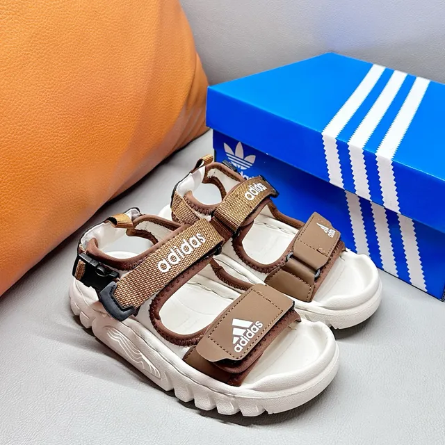 Adidas Enfants Multi-Sangles Doigt Fermé Sandales Casual 12