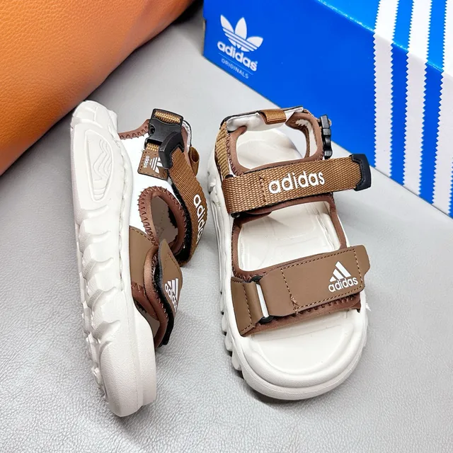 Adidas Enfants Multi-Sangles Doigt Fermé Sandales Casual 16