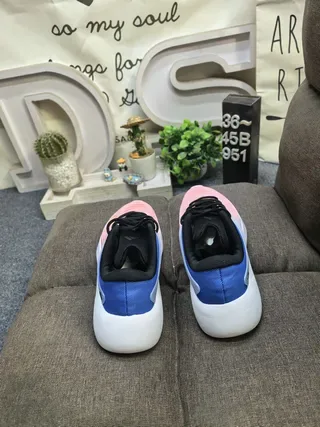 Adidas Multicolor Wave-Patterned Upper Gradient Color Blocking Lifestyle Sneakers 8