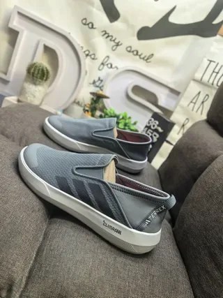 Adidas Navy White Slip-On Knit Mesh Upper Lifestyle Sneakers 7