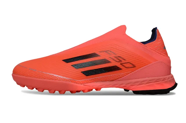 Adidas Chaussures de football turf orange noir slip-on avec upper sock-fit, studs coniques moldés 7
