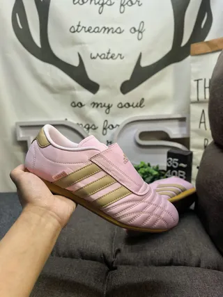 Adidas Pink Gold Laceless Slip-On Quilted Upper Lifestyle Sneakers 5