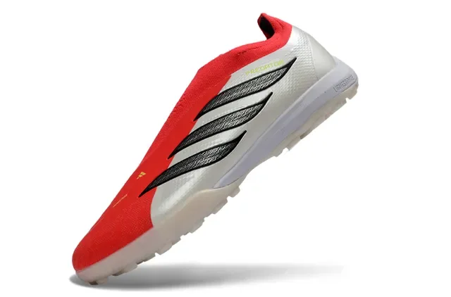 Adidas Predator Chaussures de football Turf Rouge Blanc Sans Lacets Ajustement Chaussette Haut Texturé Argent Trois Rayures Superposition 12