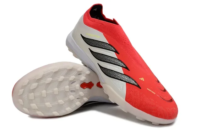 Adidas Predator Chaussures de football Turf Rouge Blanc Sans Lacets Ajustement Chaussette Haut Texturé Argent Trois Rayures Superposition 13