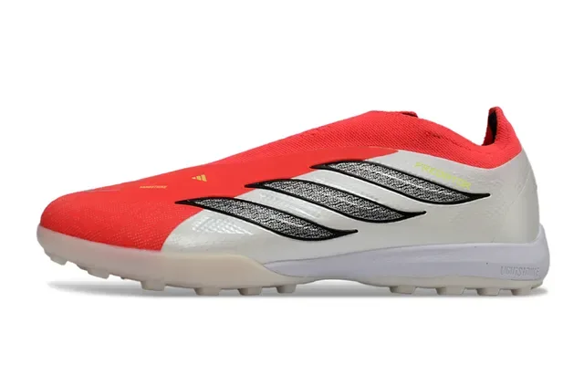 Adidas Predator Chaussures de football Turf Rouge Blanc Sans Lacets Ajustement Chaussette Haut Texturé Argent Trois Rayures Superposition 17
