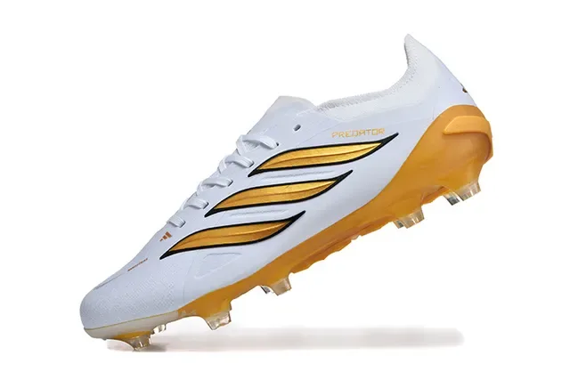 Adidas Predator Chaussures de football blanches et dorées pour terrain ferme 4