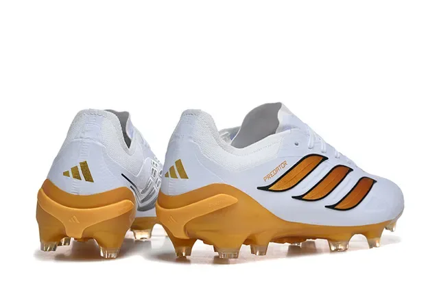 Adidas Predator Chaussures de football blanches et dorées pour terrain ferme 5