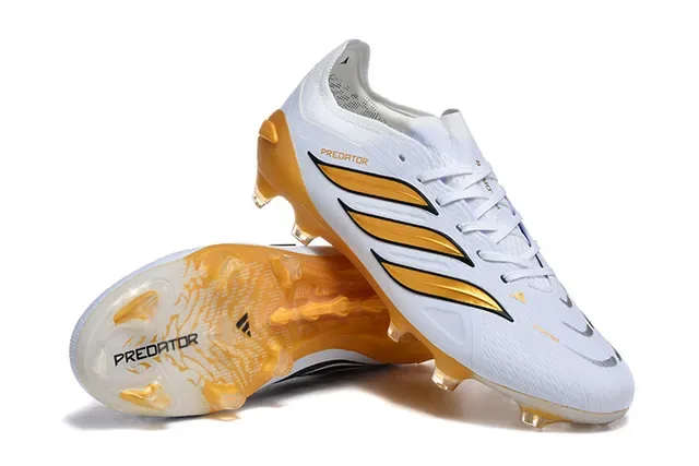 Adidas Predator Chaussures de football blanches et dorées pour terrain ferme 7