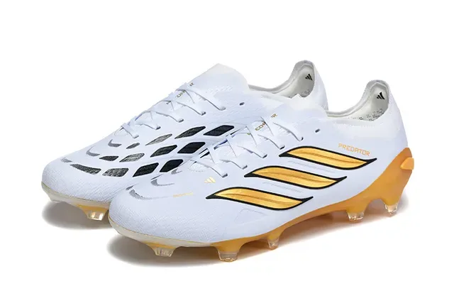 Adidas Predator Chaussures de football blanches et dorées pour terrain ferme 8