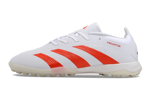 Adidas Predator blanco y rojo de bajo corte superior sintético Three Stripes zapatos de fútbol para césped 7