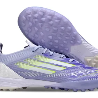 Adidas বেগুনি সাদা লো-কাট নিট আপার কনিক্যাল স্টাডস আর্টিফিশিয়াল গ্রাস সকার শুস