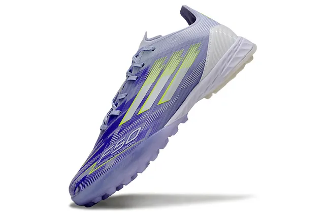 Adidas أحذية كرة القدم بنفسجي أبيض منخفضة القطعة محبوكة العلوي مسامير مخروطية للعشب الاصطناعي 3