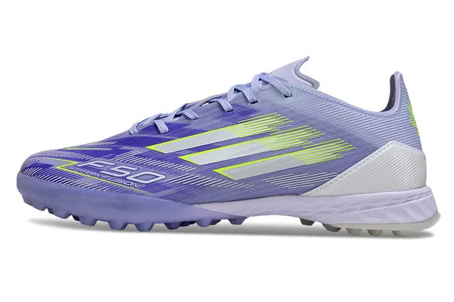 Adidas أحذية كرة القدم بنفسجي أبيض منخفضة القطعة محبوكة العلوي مسامير مخروطية للعشب الاصطناعي 7