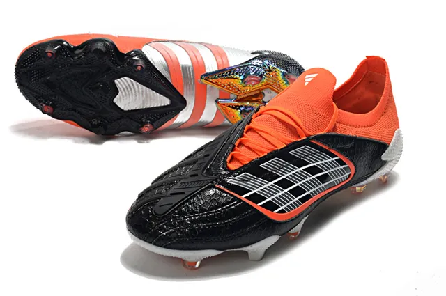 Adidas লাল কালো লো-কাট সক-ফিট আপার টেক্সচার্ড সিন্থেটিক লেদার ফার্ম-গ্রাউন্ড ফুটবল জুতো 10