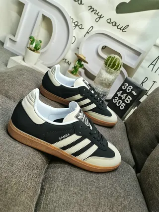 Adidas Samba Black and Cream Lifestyle Sneakers 9